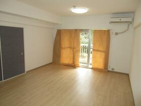 東京都昭島市つつじが丘２丁目