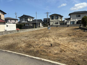 石川県能美市中町