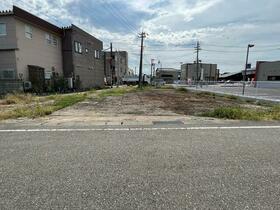 富山県小矢部市野端