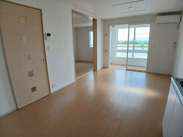 apartment 山形県長井市九野本
九野本の賃貸情報を見る
物件地図