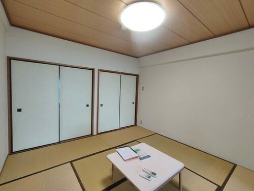 フラワーパレス白子 中古マンション 写真4