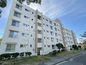 高倉台団地２６号棟