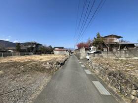 山梨県笛吹市石和町下平井