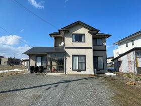 山形県東置賜郡高畠町福沢南