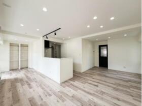 北海道札幌市中央区北八条西２４丁目