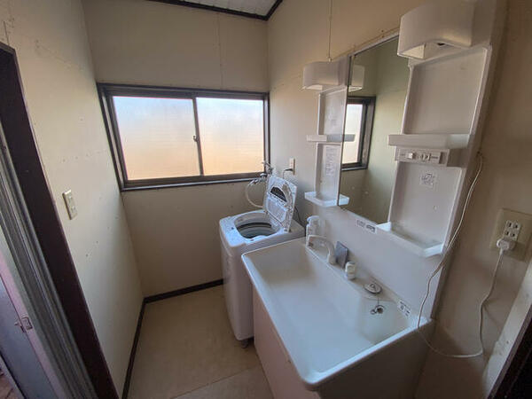 detached 宮城県亘理郡亘理町荒浜字鳥の海
地図を見る