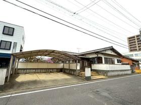 三重県津市桜橋１丁目