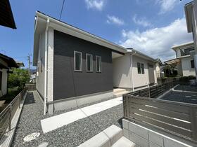 福岡県古賀市薦野