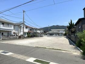 徳島県徳島市名東町3丁目