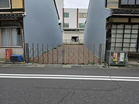 兵庫県豊岡市泉町