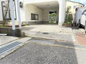 石川県金沢市松村７丁目