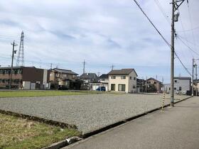 石川県金沢市四十万町