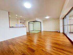 スペクトルティアラ宮町　５０４