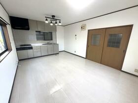 長崎県長崎市新小が倉２丁目