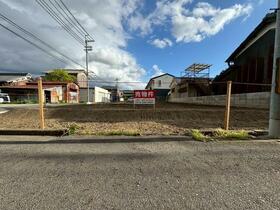 奈良県橿原市曲川町１丁目