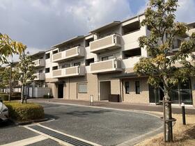 グランドメゾン学園前ガーデンテラス