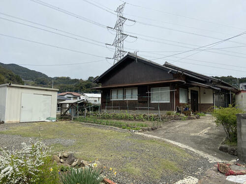 detached 長崎県佐世保市牧の地町