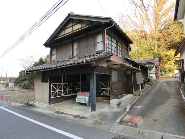 detached 福島県いわき市平字大館

地図を見る