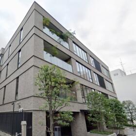 東京都港区赤坂４丁目