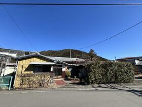 山梨県南都留郡西桂町下暮地