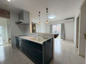 香川県高松市春日町