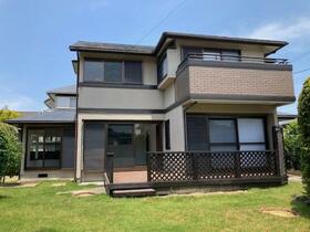 福岡県筑紫野市美しが丘南４丁目