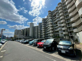 大阪府堺市西区上野芝向ヶ丘町１丁