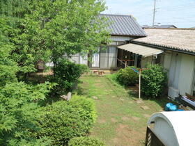 千葉県八街市富山