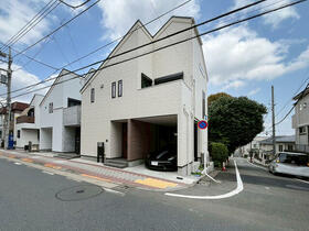 東京都大田区東雪谷１丁目