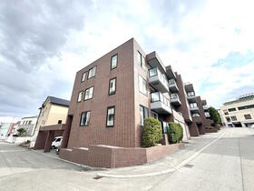 アルファコート宮の森