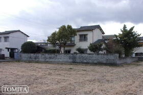 香川県高松市六条町