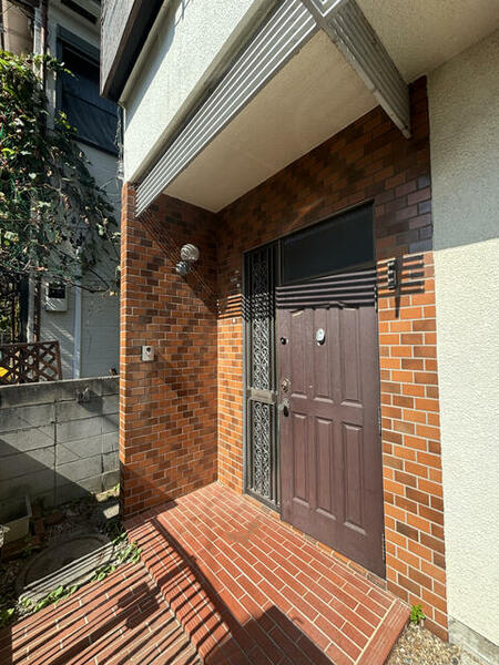 detached 東京都東大和市高木３丁目

地図を見る