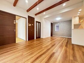 三重県四日市市東坂部町