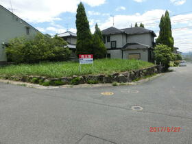 三重県名張市すずらん台東１番町