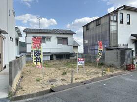 兵庫県川西市萩原３丁目