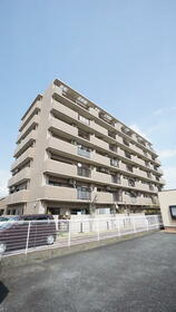 マンションフォレスト白子７０１