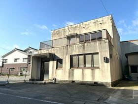 富山県魚津市経田中町