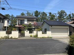 石川県白山市千代野東５丁目