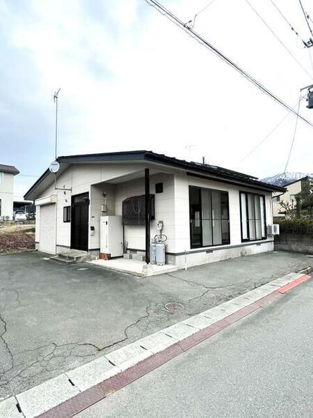 detached 山形県村山市楯岡新町３丁目

地図を見る