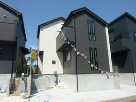 神奈川県伊勢原市沼目４丁目