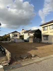 石川県羽咋市中央町サ