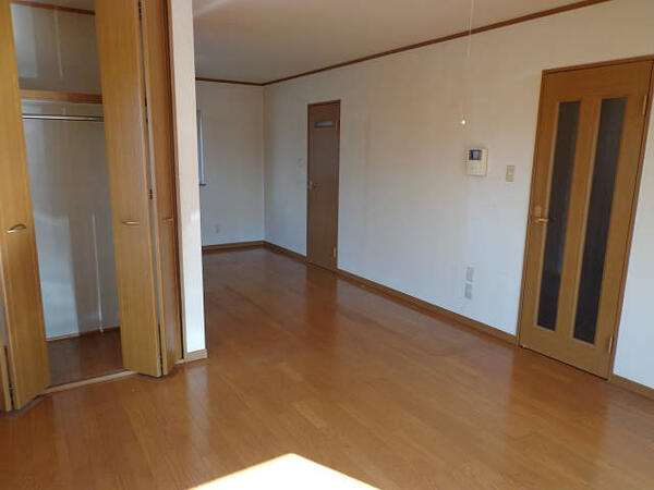 detached 青森県十和田市東三番町
東三番町の賃貸情報を見る
物件地図