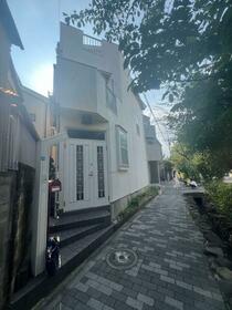 東京都江戸川区鹿骨４丁目