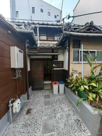 兵庫県尼崎市神田南通２丁目