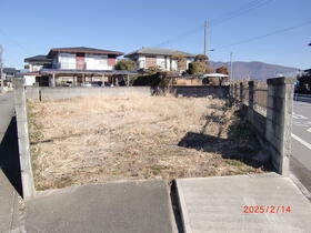 山梨県笛吹市石和町井戸