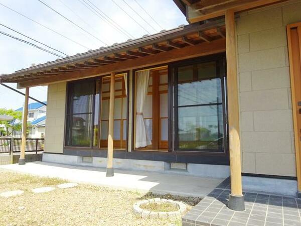 detached 宮城県東松島市大曲字上納南

地図を見る