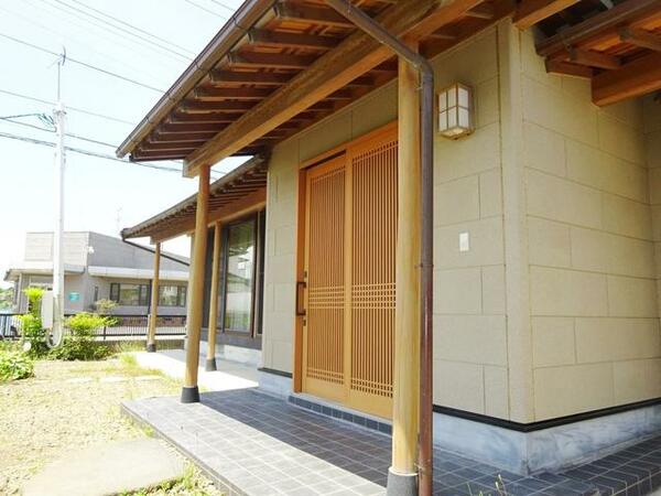 detached 宮城県東松島市大曲字上納南

地図を見る