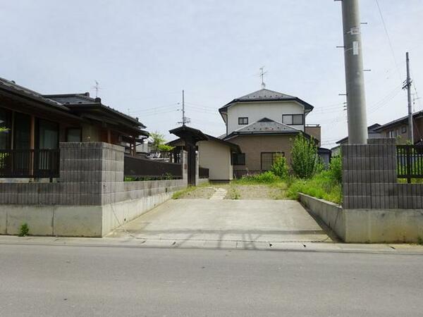 detached 宮城県東松島市大曲字上納南

地図を見る