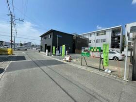 静岡県静岡市駿河区宮竹１丁目