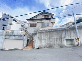 奈良県奈良市富雄北３丁目